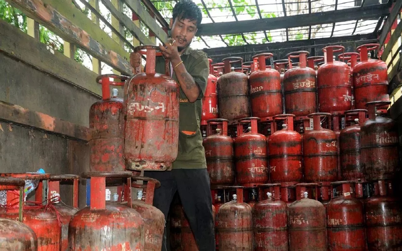 LPG Price: LPG को लेकर सरकार ने लिया नया फैशला