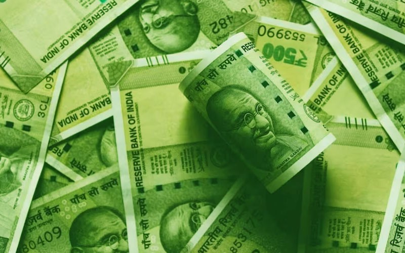 सरकार की तरफ से एक नई स्कीम 436 रूपये में ही 2 लाख का बीमा ले सकेंगे लोग  प्रोसेस जाने |